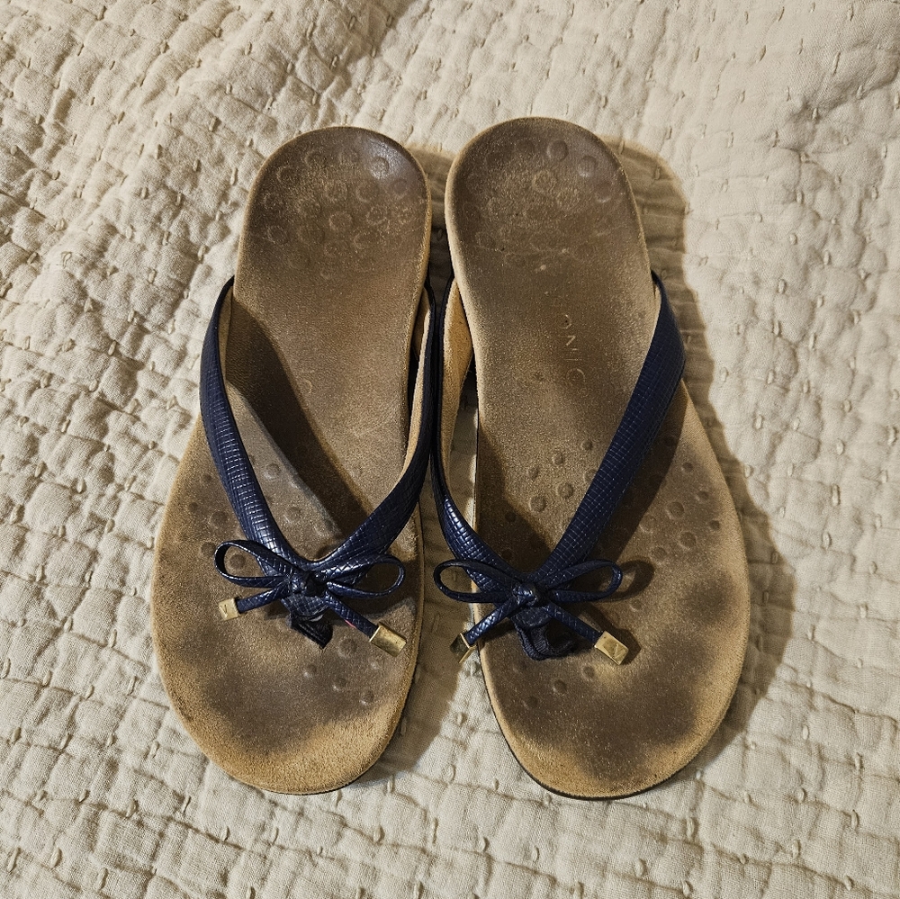 Vionic Flip Flops
